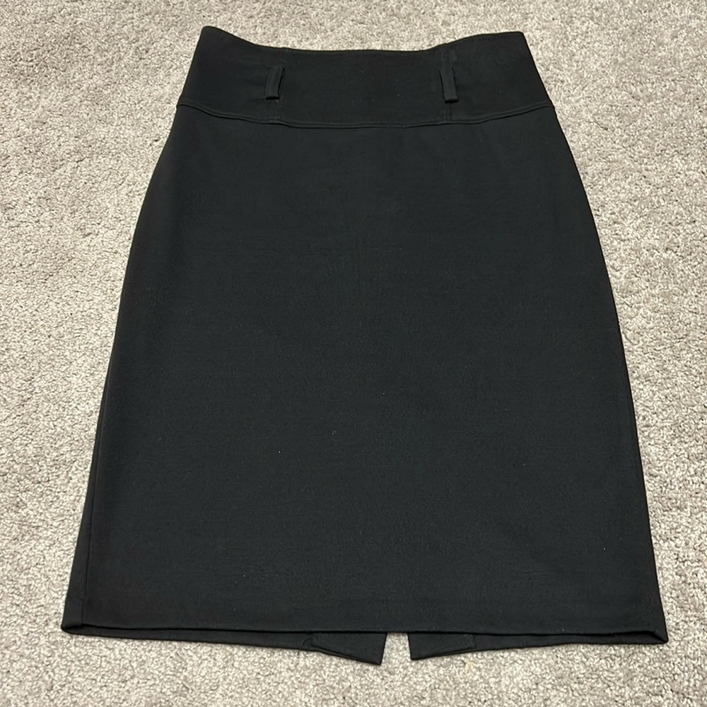 XXI black pencil skirt